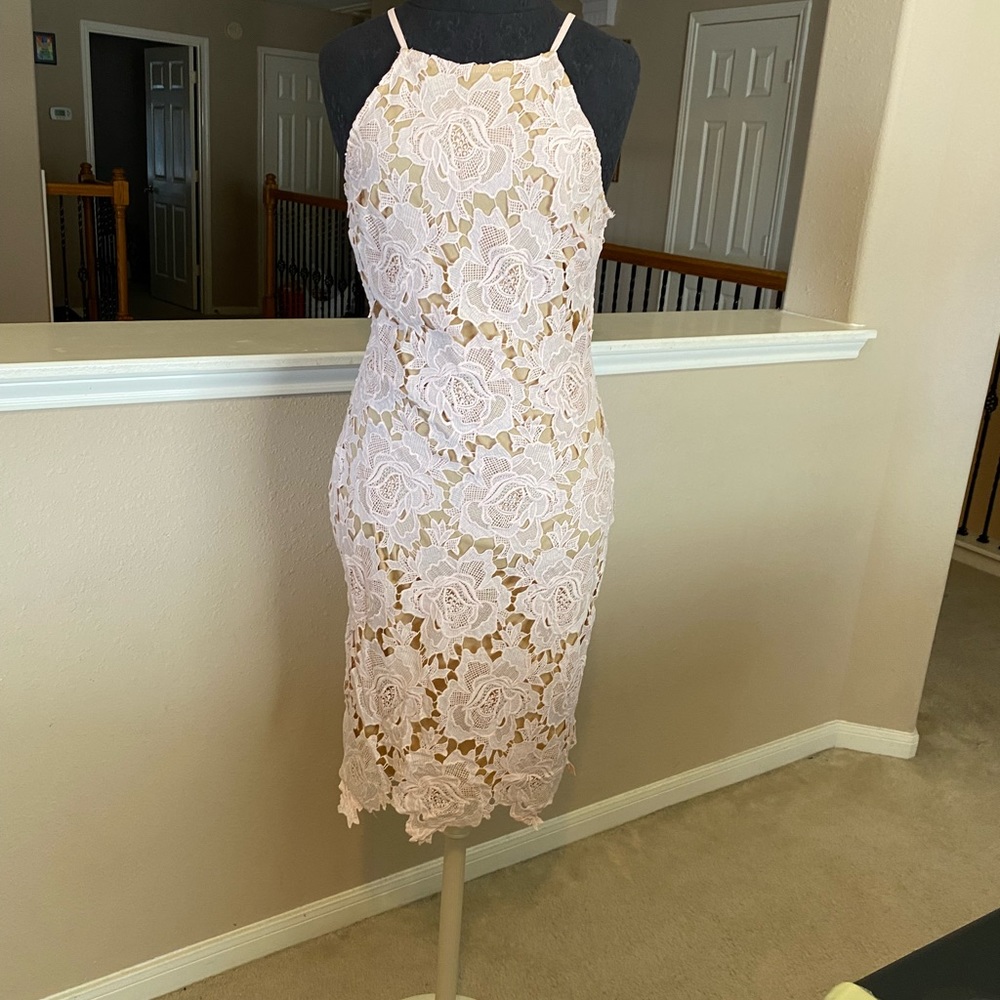 Floral lace dress NWOT